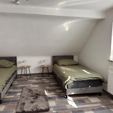 Baesweiler City Stay Apartment *